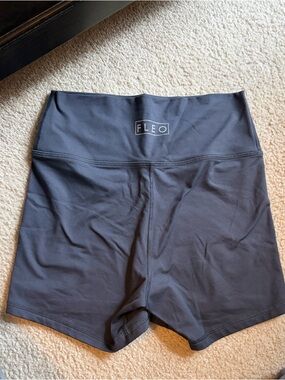 Fleo shorts